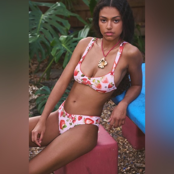 Urban Outfitters Other - Urban Outfitters Out From Under Britney Bralette Bikini Top and Bottoms SET
